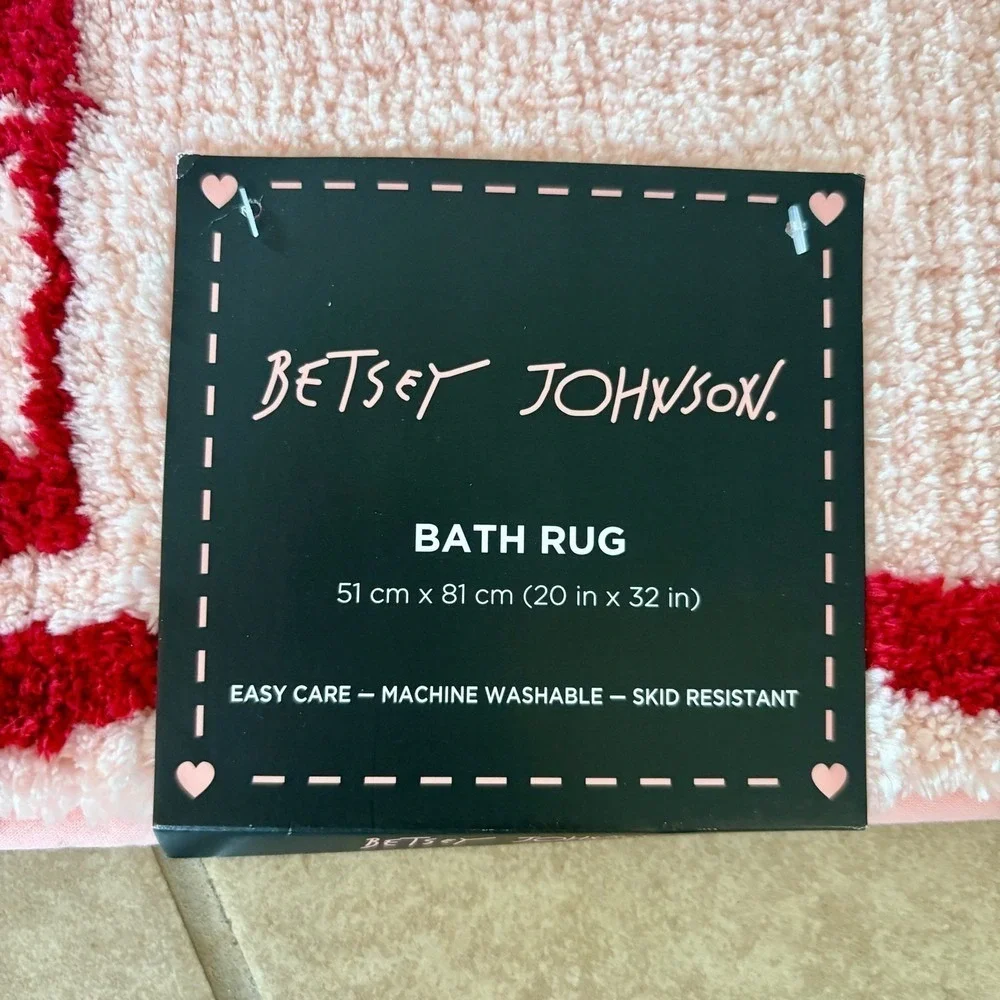 Betsey Johnson Bath Rug Pink Red Nutcracker Soldier Christmas Holiday Decor